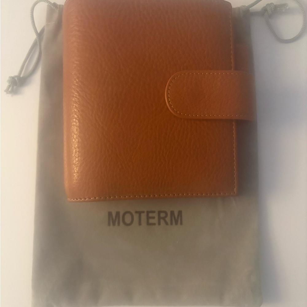 Moterm Leather Pocket Rings